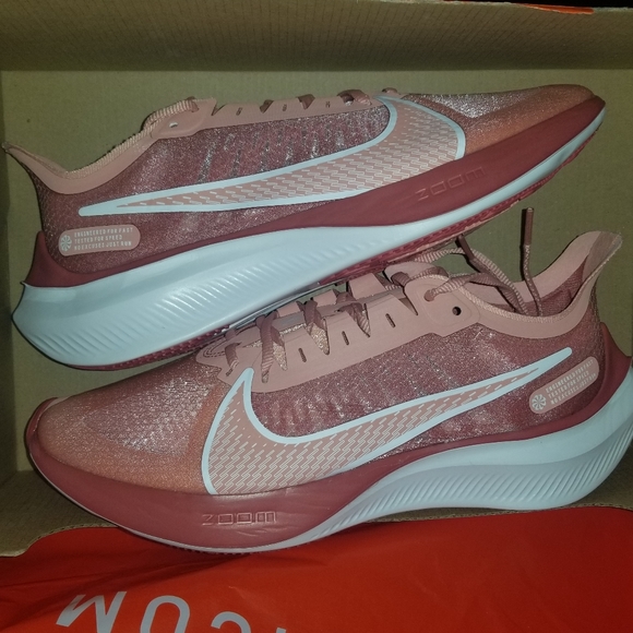 Womens Nike Zoom Gravity (Size 9)* - Picture 4 of 8